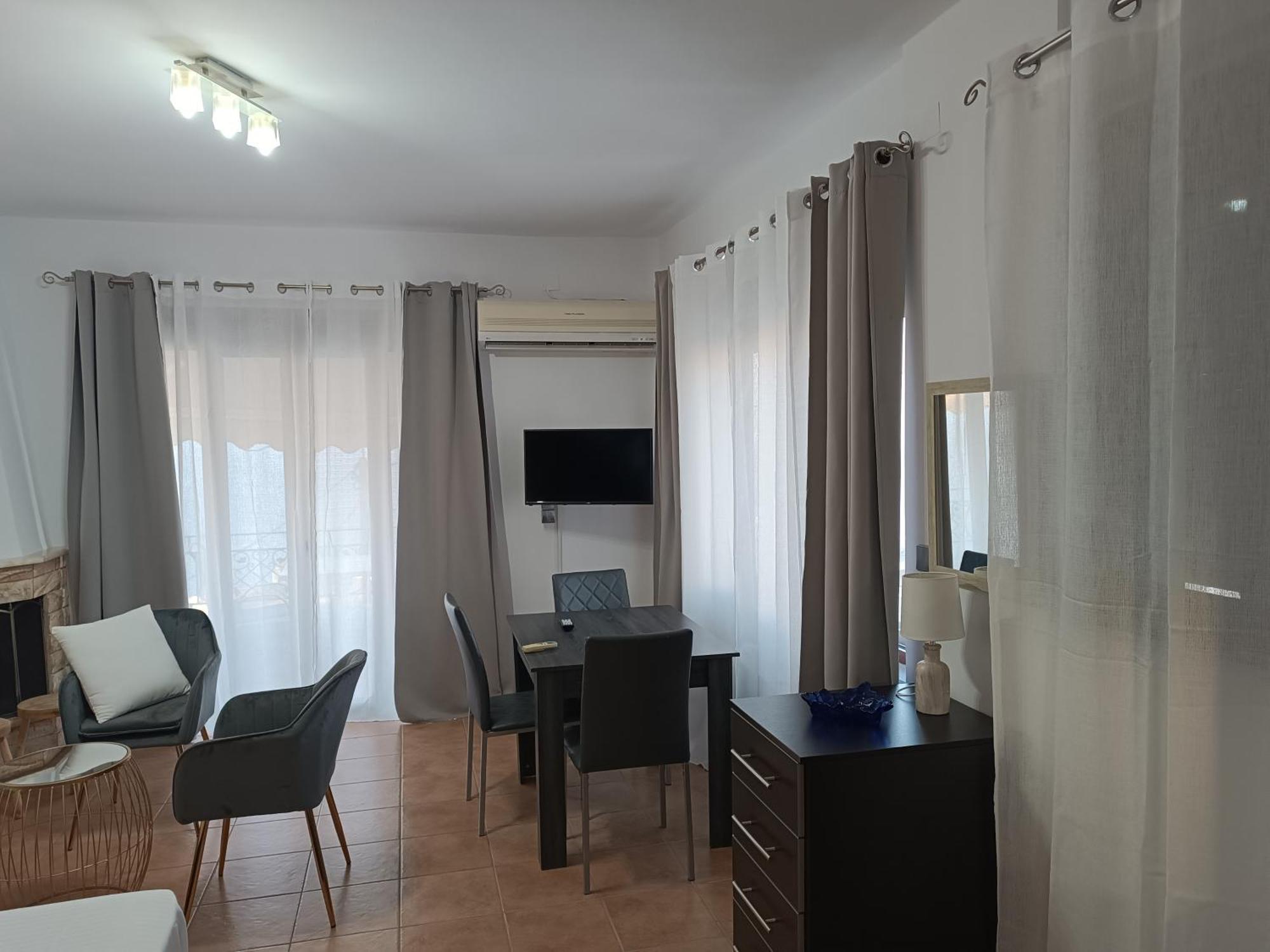 Malvazios Villas #2 Гитион Экстерьер фото